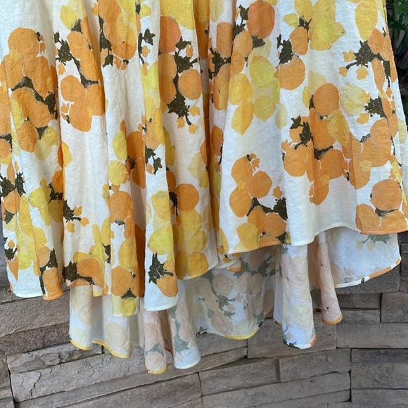 PEONY | HI NECK CITRUS YELLOW | CUT OUT DRESS - Picture 7 of 9